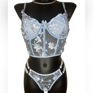 Embroidered Lingerie Set, Floral - Light blue - Size Small